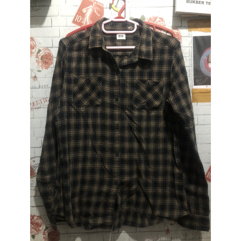 (preloved/second) Kemeja uniqlo wanita