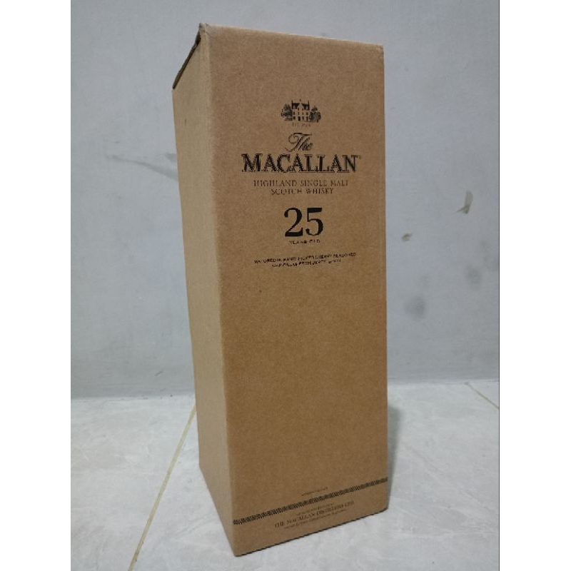 

box cover Macalan 25