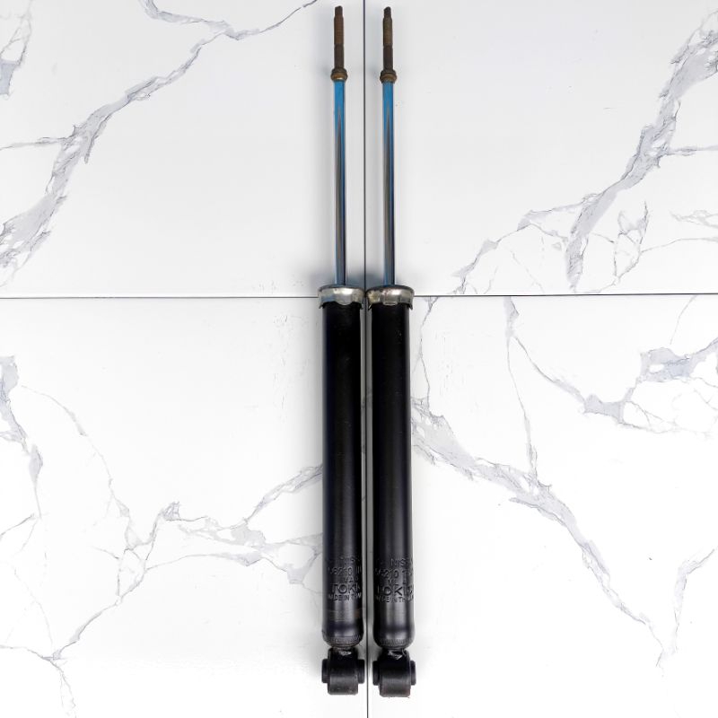 shock nissan march belakang