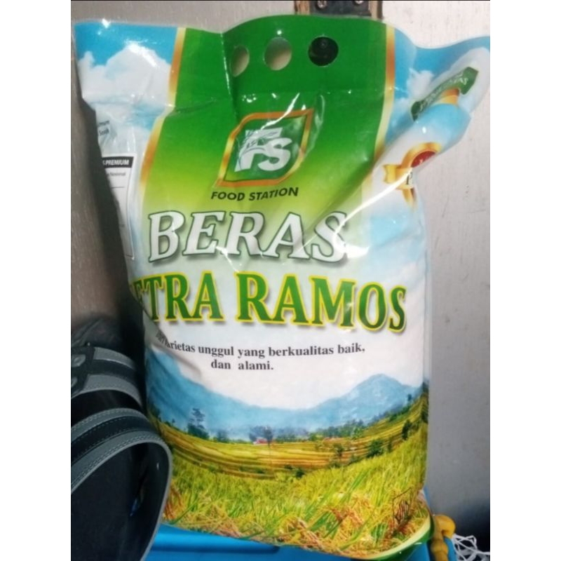 

Beras 5kg Sentra Pulen food Station