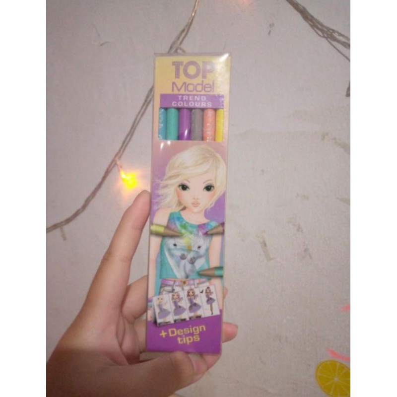 

top model pensil warna