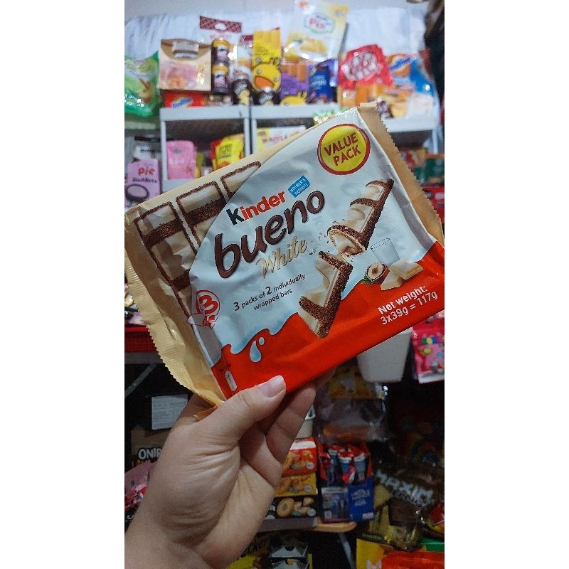 

kinder bueno white