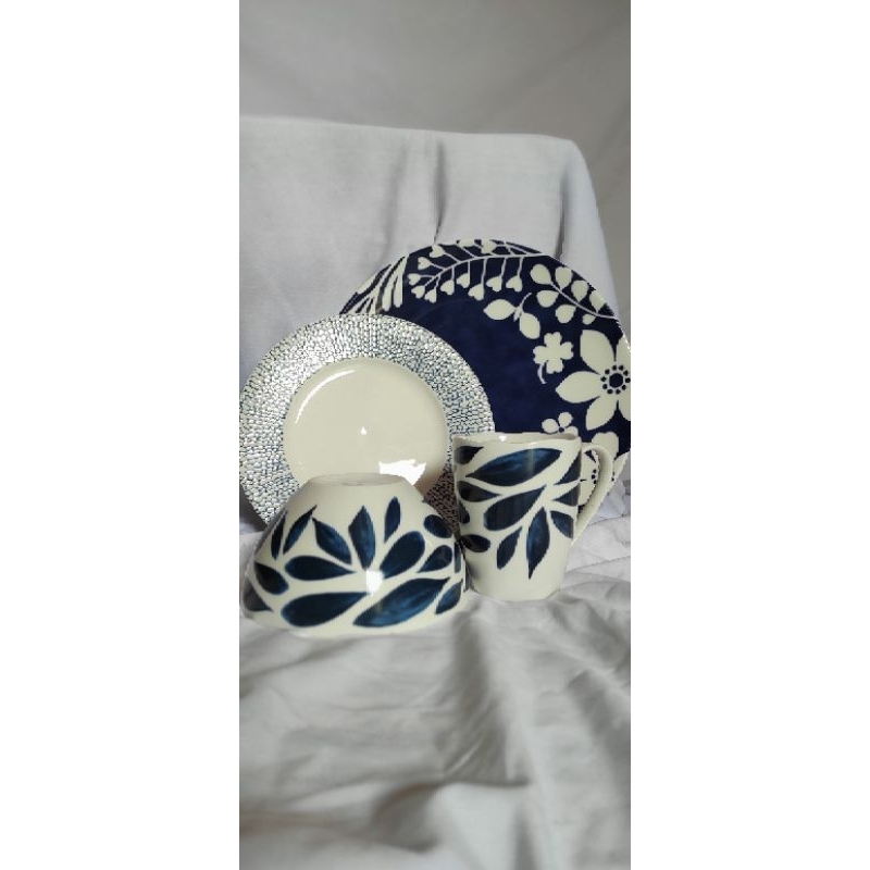 SET HAMPERS PIRING KERAMIK | PIRING CANTIK | SET HAMPERS NIKAHAN | SET HAMPERS ULTAH