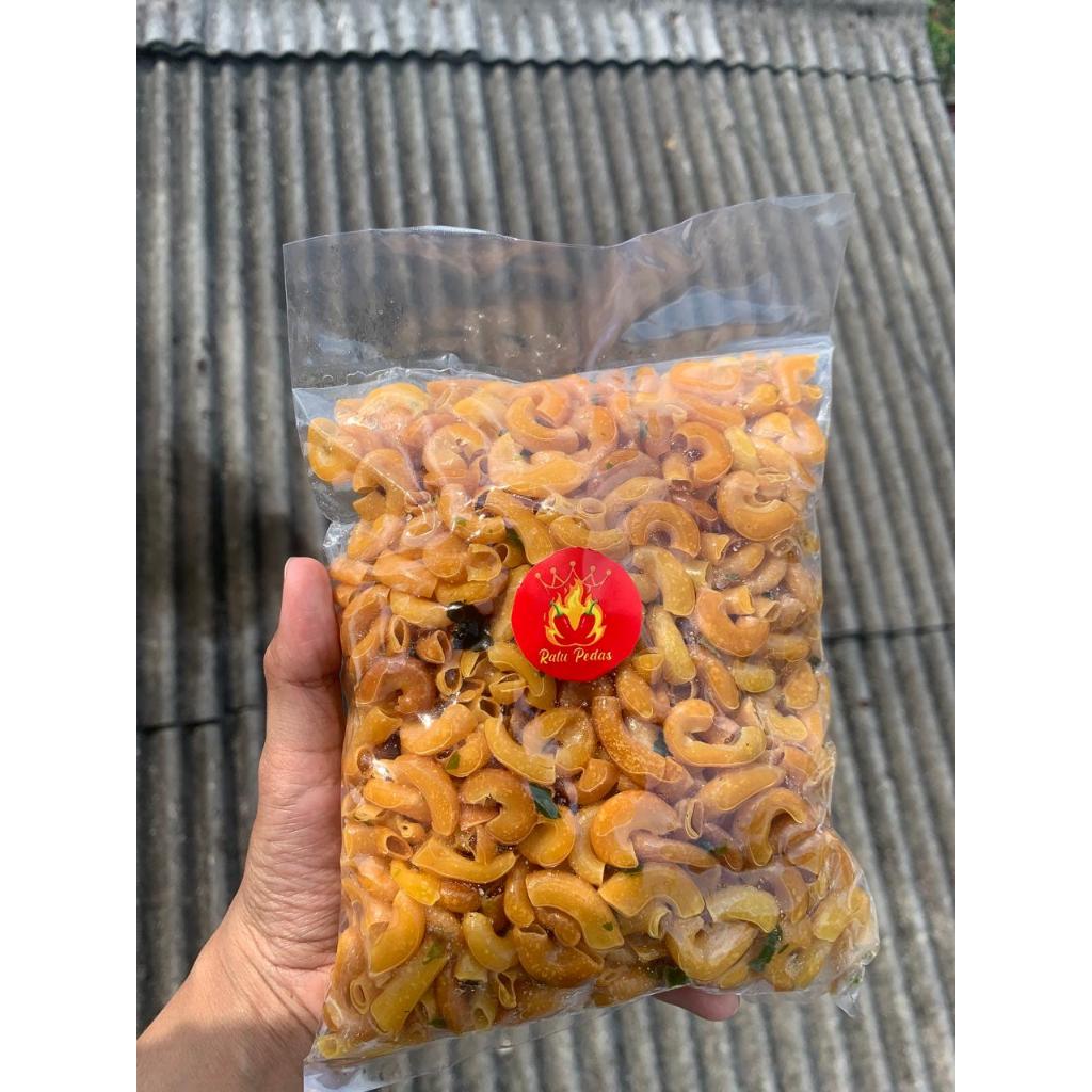 

MAKARONI CIKRUH 1/4kg DAUN JERUK