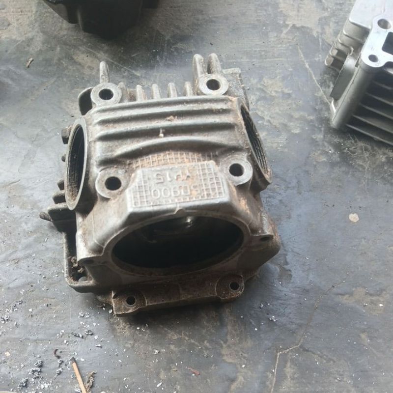 BLOK KELEP BLOK HEAD YAMAHA VEGA ZR ORIGINAL COPOTAN KOSONGAN KODE PART 5D9