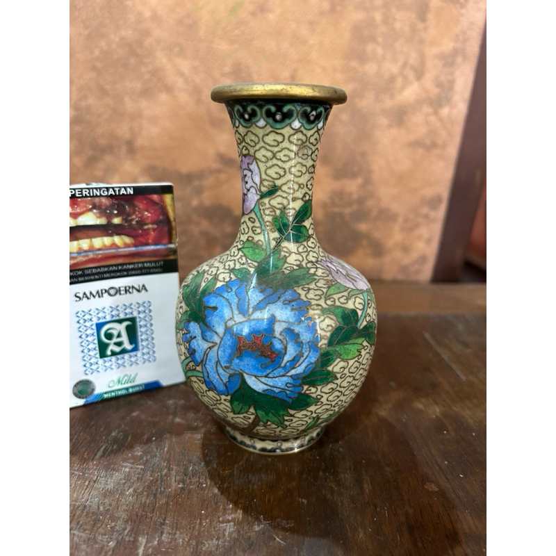 Vas Guci China Kuningan Karsonik Full Motif Antik