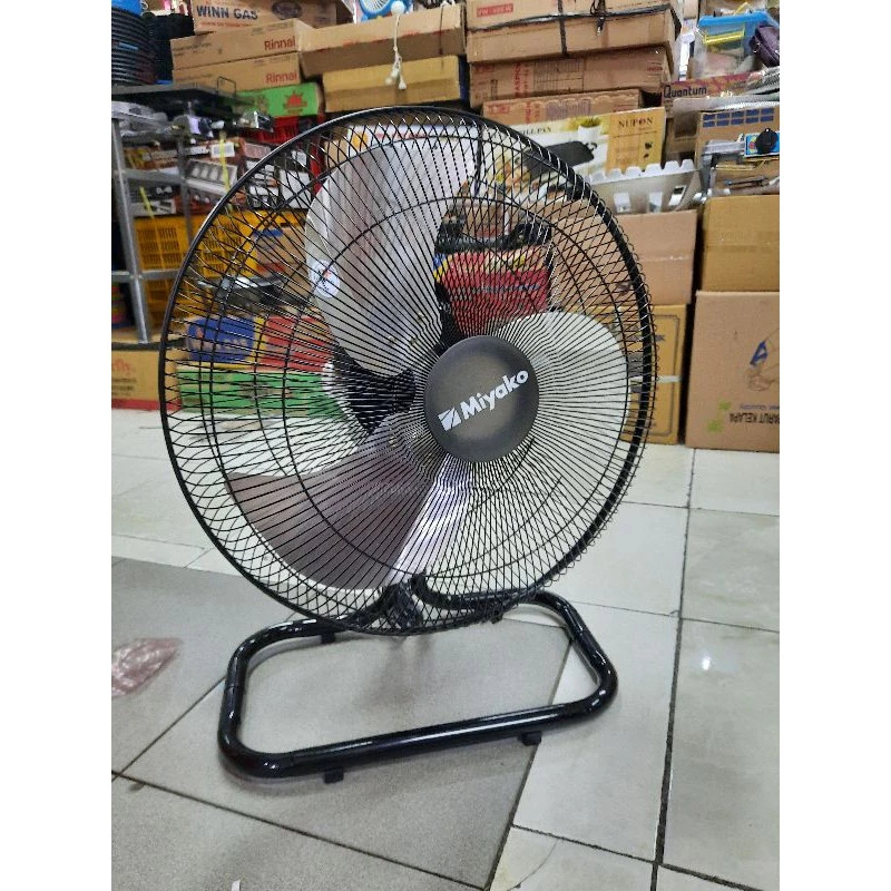 MIYAKO KIPAS ANGIN KLB 18 / KLB 18 KIPAS ANGIN MEJA 18 INCH KIPAS TORNADO KIPAS BESI