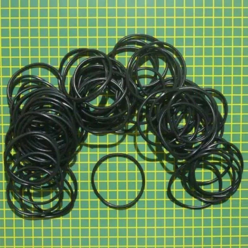 

Gelang Hitam Polos / Gelang Hitam Pria / Gelang Tangan Pria / Gelang Hitam Wanita / Gelang Karet Korea / Gelang Karet Hitam