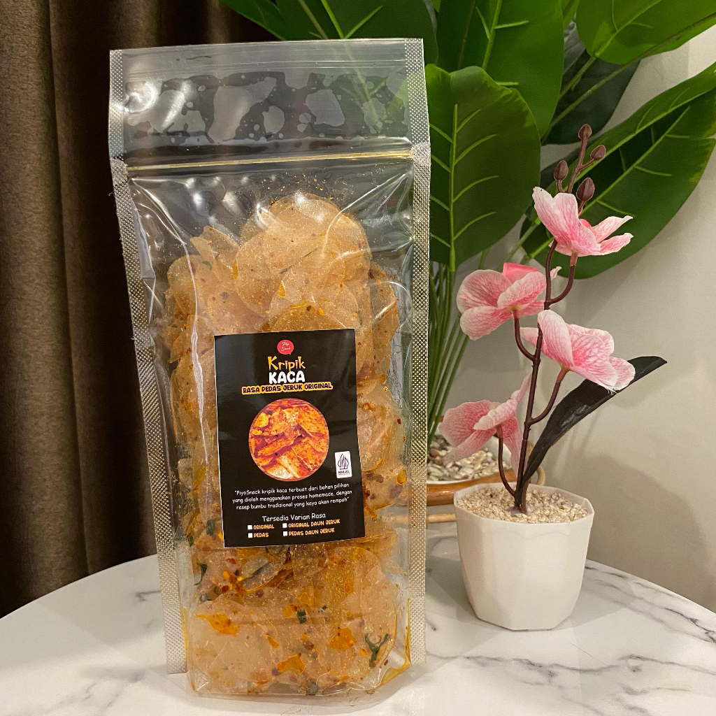 

KERIPIK KACA "PEDAS DAUN JERUK