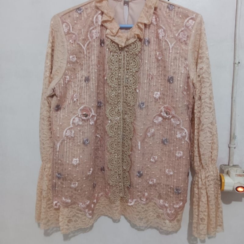 Preloved Atasan Beachylooks