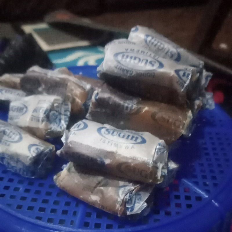 

Dodol 1kg rasa cokelat susu oleh oleh/makanan khas Daerah Garut