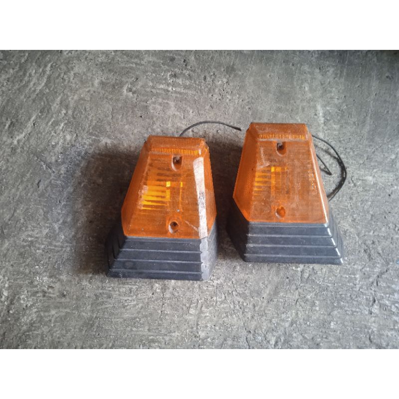 Sein reteng reting depan Yamaha V80 Super deluxe SDX Robot