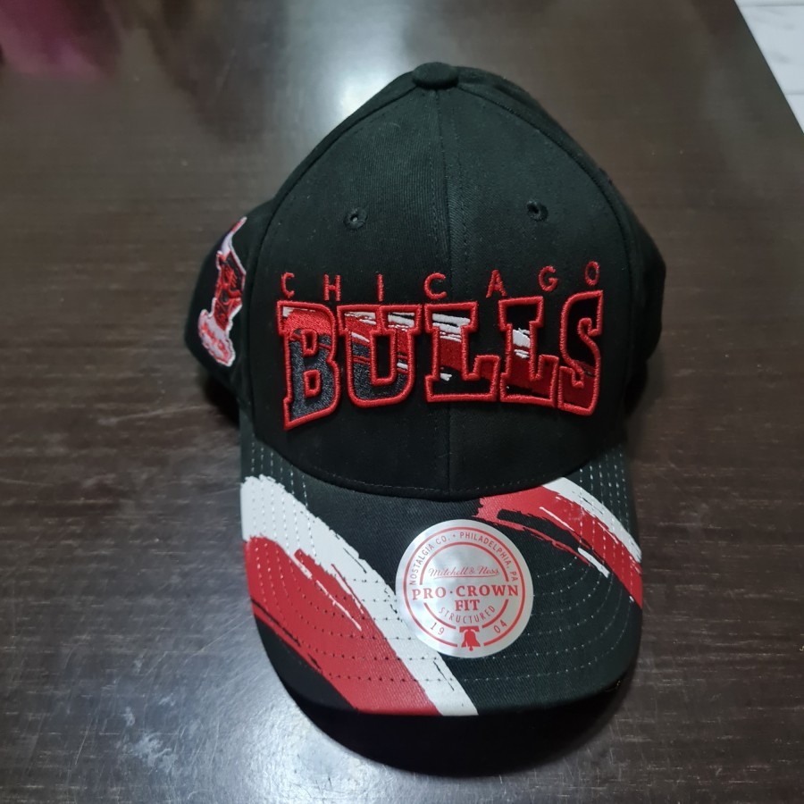 Topi Mitchell & Ness Brushed Past HWC Chicago Bulls Cap Original 100% BNWT