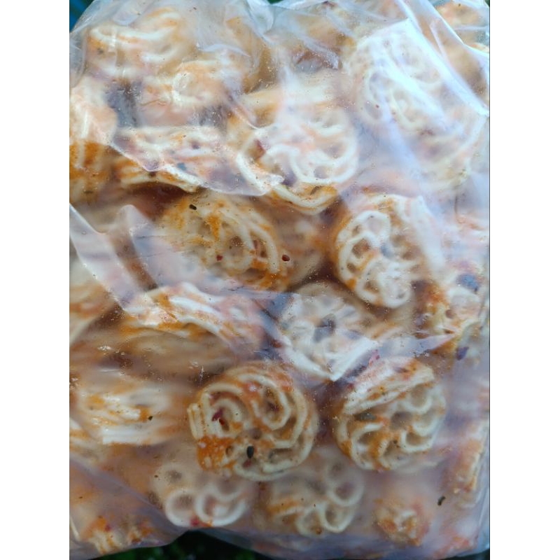 

krupuk rafael bumbu kering tersedia pedas dan ori