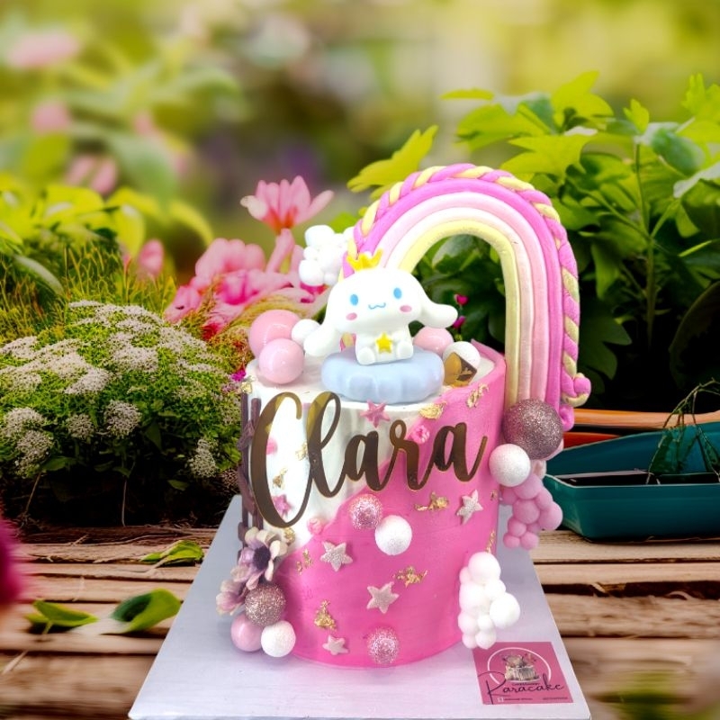 

custom cake cinamorrol pink