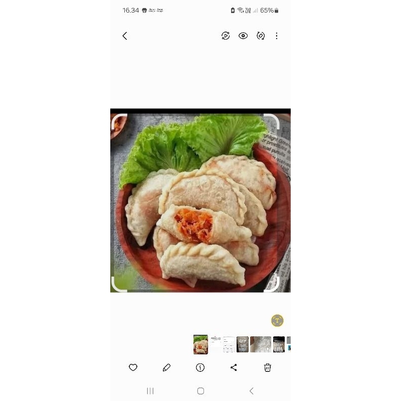 

Cireng isi ayam suwir