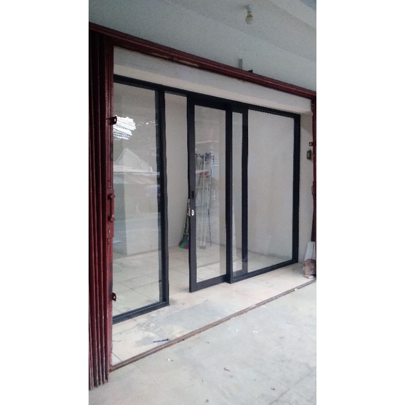 PARTISI ALUMINIUM KACA DAN PINTU SLIDING MURAH.