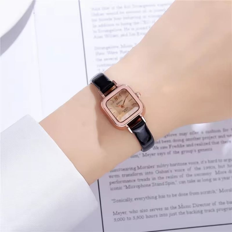 Ready Stock Jam Tangan Wanita Jam Tangan Pria Jam Tangan Cb Jam Tangan Analog Aksesoris Fashion