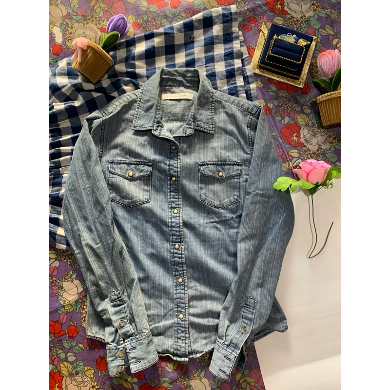 Kemeja jeans Giordano