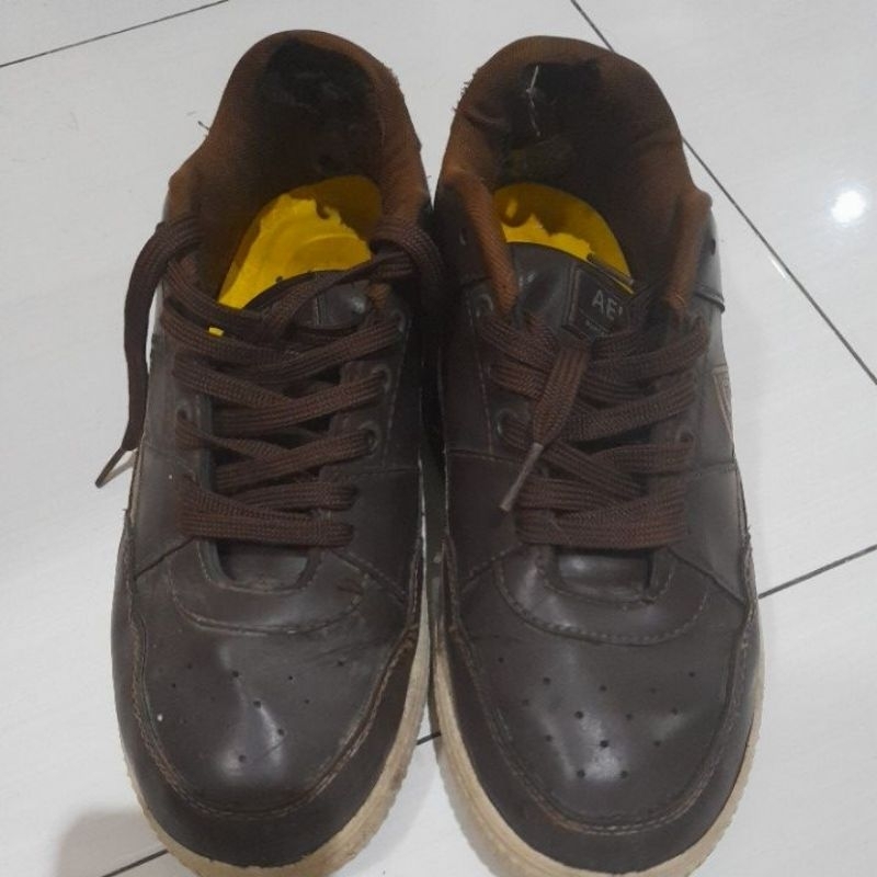 Preloved Aerostreet Vintage Coklat