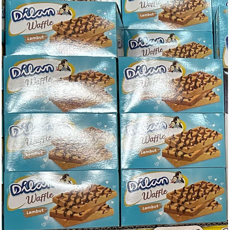 

Dilan Waffle / Bar / Sandwich / Cruncy Box isi 12 pcs