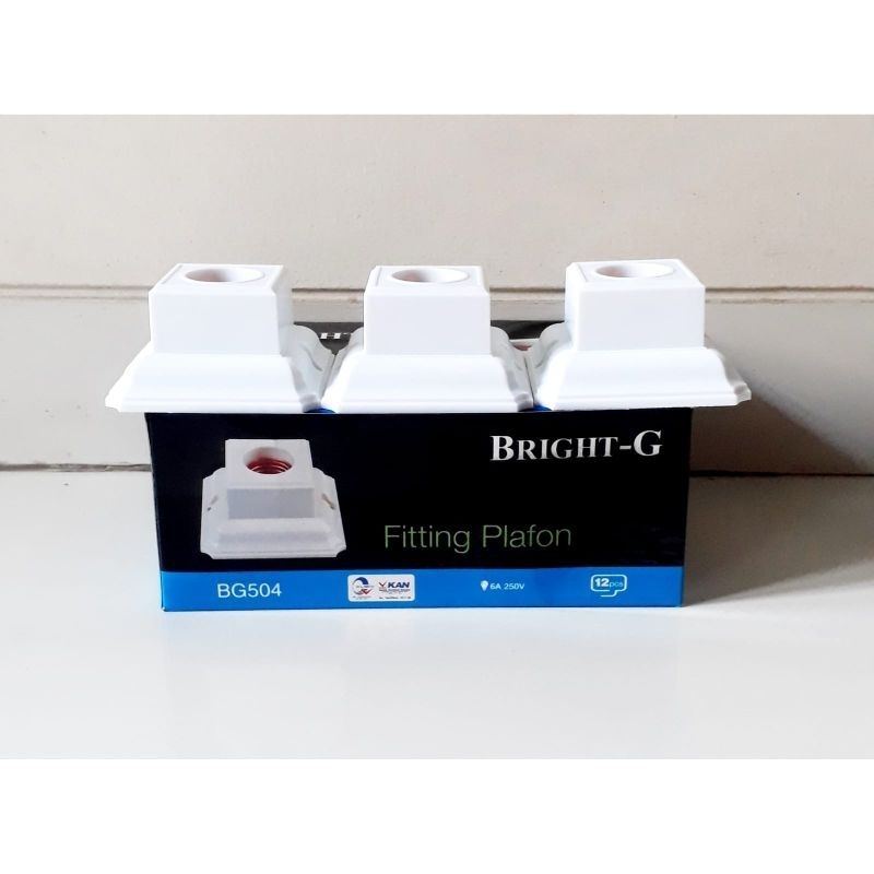 Fiting lampu plafon BRIGHT G Fiting plafon tempel