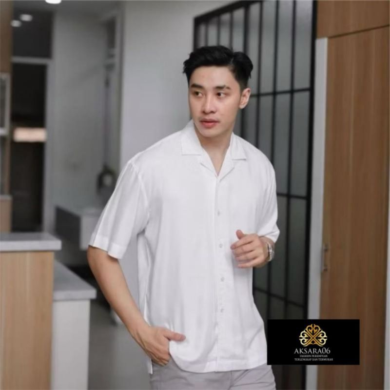 KEMEJA POLOS LENGAN PENDAK HAWAIAN CLASSIC SHIRT KEMEJA PANTAI RAYON kemeja krah piama pria