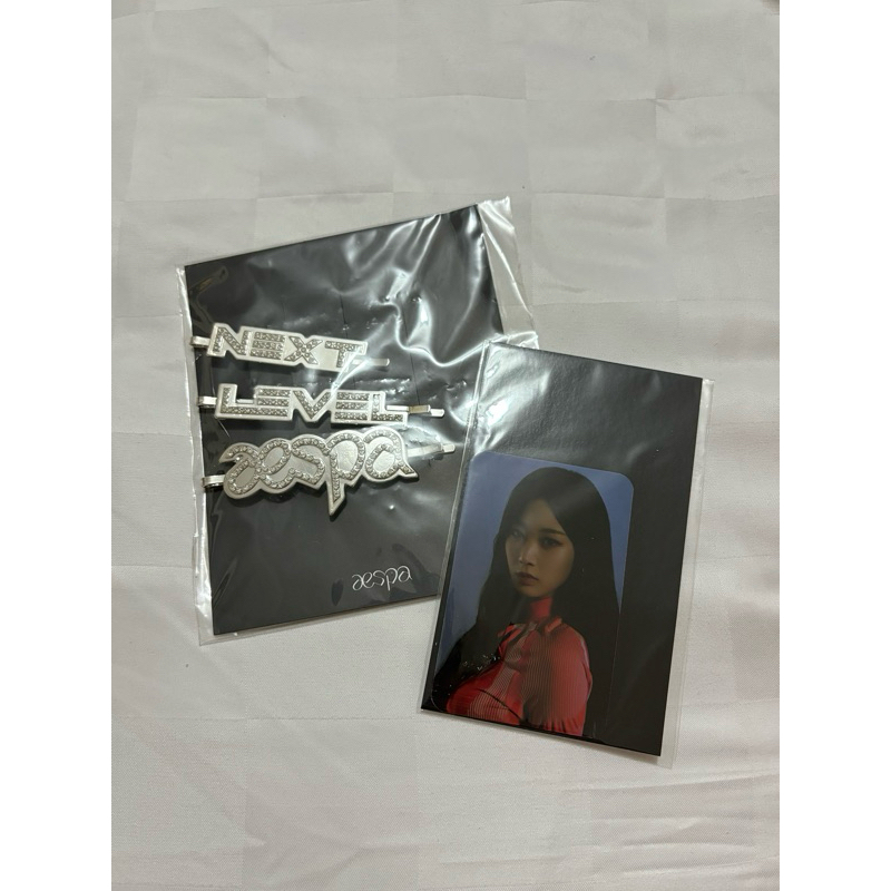 aespa giselle next level hair pin set + photocard