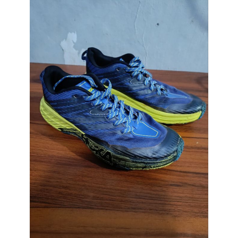 hoka speedgoat 4