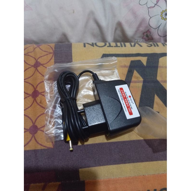 adaptor 5 volt 2 amper ax512/ indibox