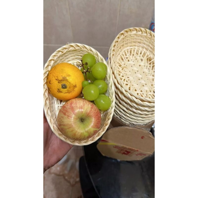 Keranjang Oval dari anyaman bambu_souvenir Oval_parsel buah oval
