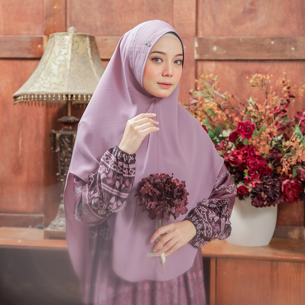 lidiahadiwinoto - Seroja Khimar Dewasa Plain Khimar