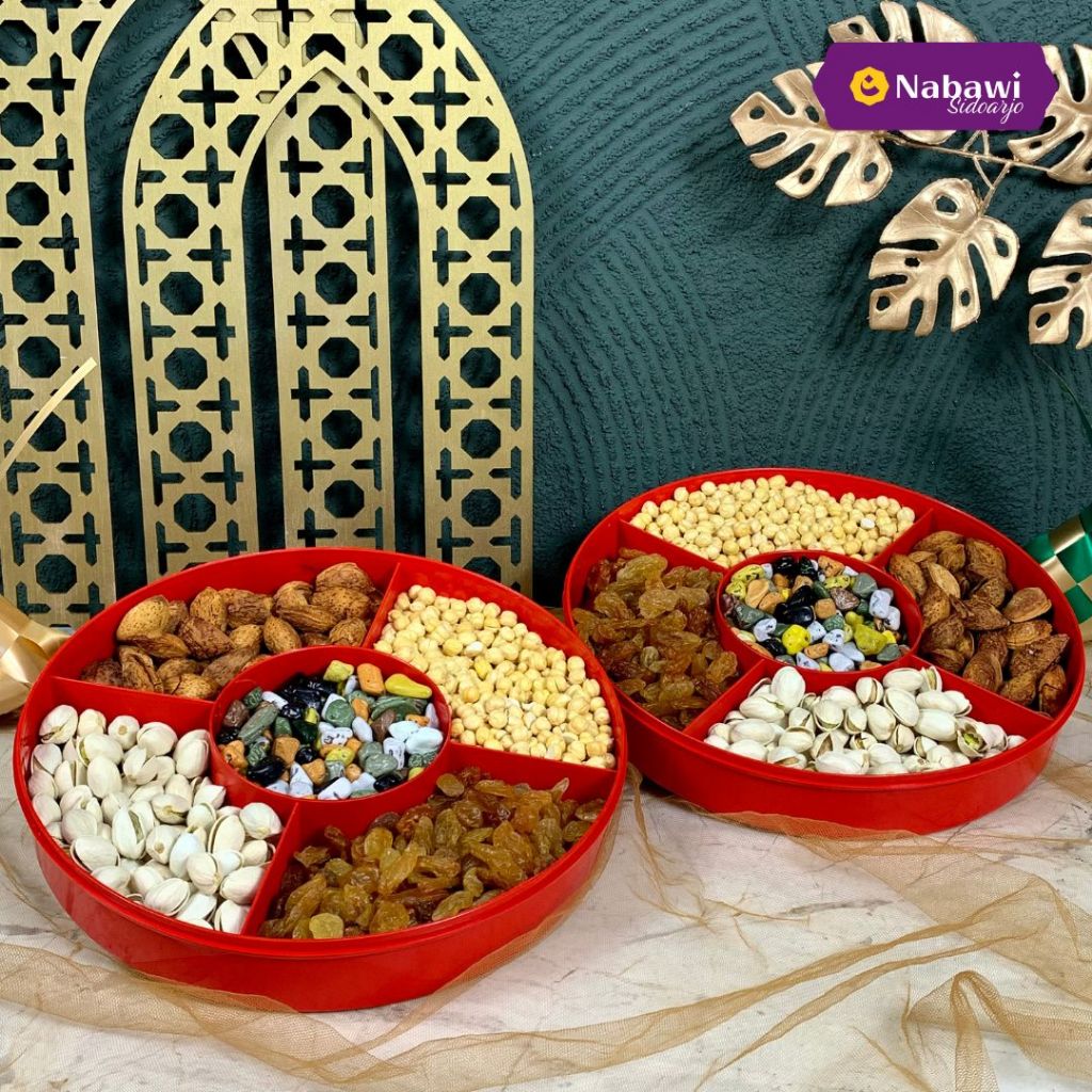 

Xmaster Paket Hampers Exclusive 5 Sekat Oleh Oleh Haji dan Umroh Premium Makanan Khas Arab