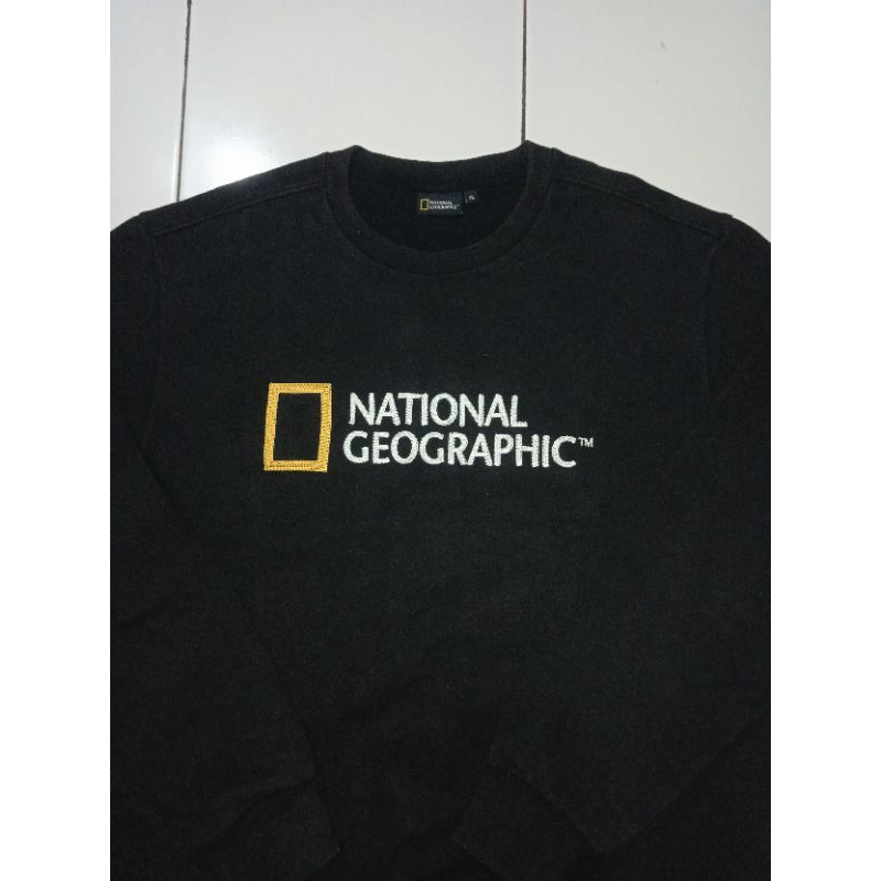 crewneck/cn national geographic no patch sz xl (negotiable)