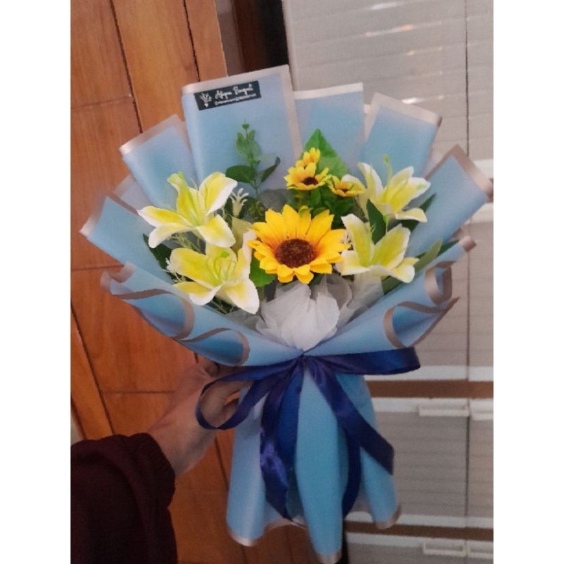 Buket Bunga Lily Mix Matahari. Buket Bunga Artificial