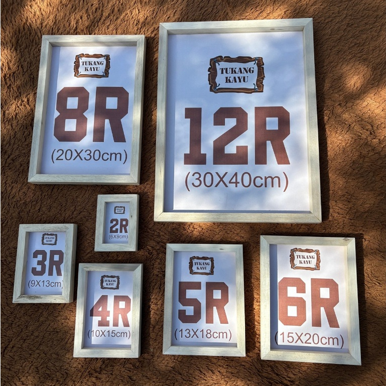 Tukang Kayu - Bingkai Kayu Figura Foto Ukuran 2R 3R 4R 5R 6R 8R 12R Dekorasi Minimalis