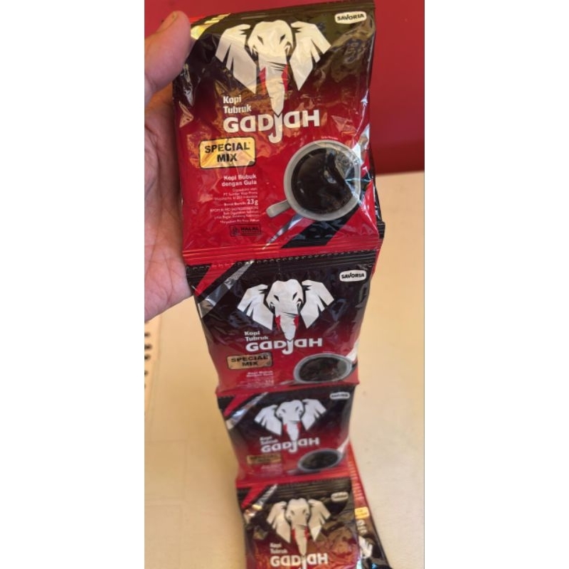 

Kopi Tubruk Gadjah Spesial Mix Renteng (10 sachet)