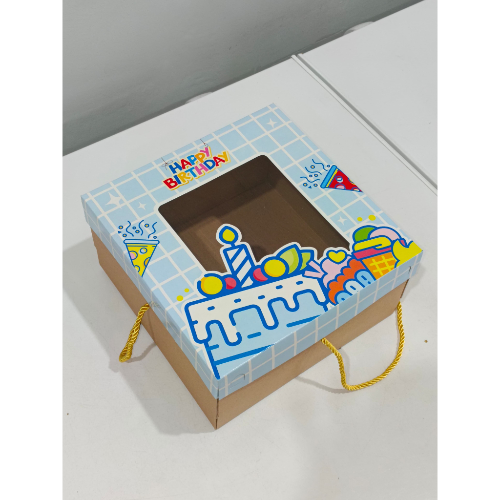 

Cake Box Happy Birthday Aster 8 25x25x13cm