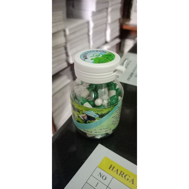 Teh hijau cap pohon kurma