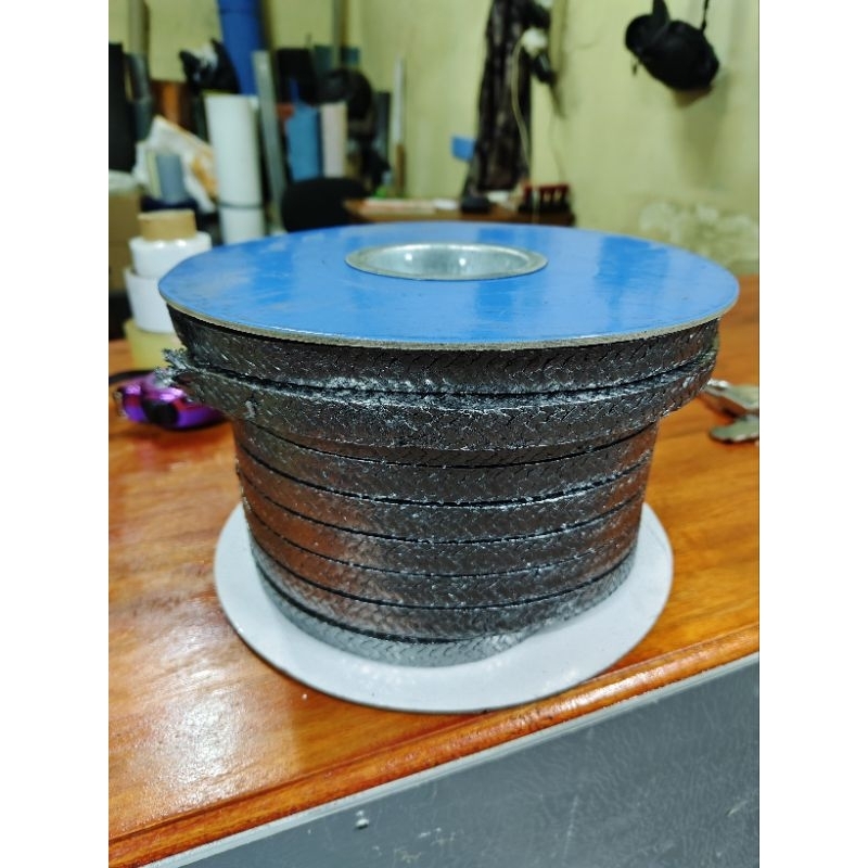 Gland Packing Hitam Pure Graphite Rollan / Gland Packing Graphite