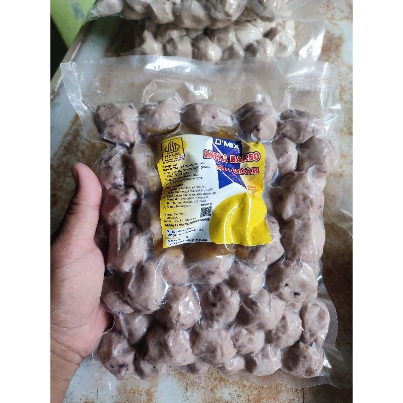 

bakso Cumi 1000 g plus bumbu