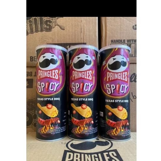 

pringles besar rasa spicy texas style bbq ukuran 97gr 1 dus isi 12