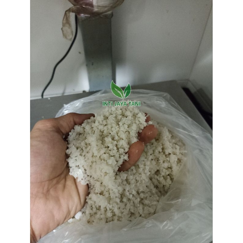 

Garam Krosok Kasar 1kg – Garam Serbaguna untuk Kebutuhan Rumah & Pertanian