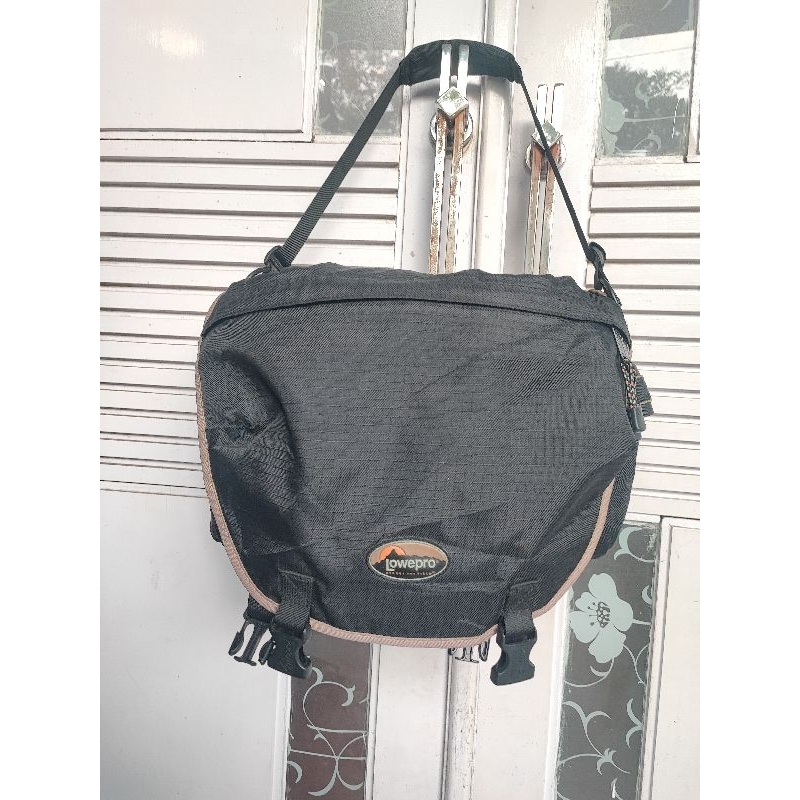 tas Kamera Lowepro