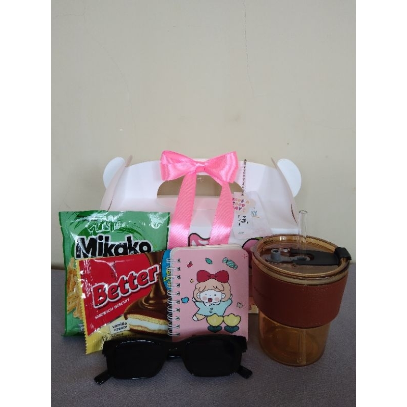 

GIFT BOX PAKET D || GABLE BOX || HAMPERS