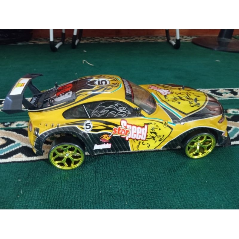 Mobil RC Turbo drift full propo scale 1:10 4WD