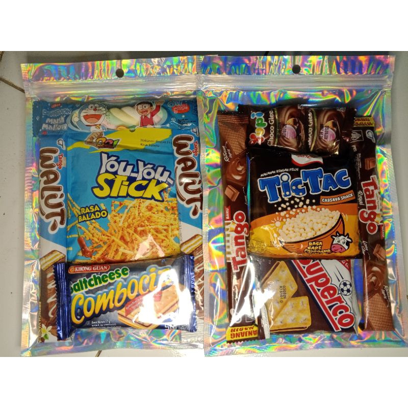 

Mini Jajan Gift / Snack Hampers/ Cemilan Lucu Untuk Kado / Paket Cemilan Murah