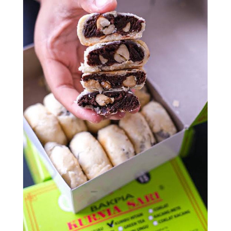 

RB Bakpia Kurniasari Original Jogja Isi 15 - Oleh Oleh Legendaris Jogja