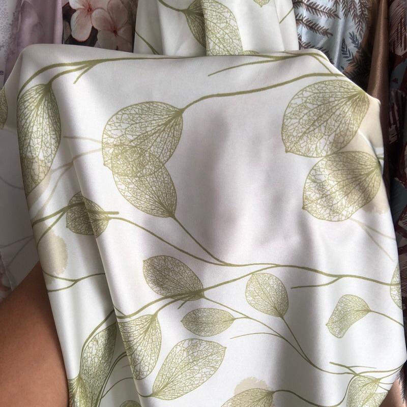 kain zara crepe motif - kain zara crepe motif bunga - kain zara crepe motif impor - kain zara crepe 