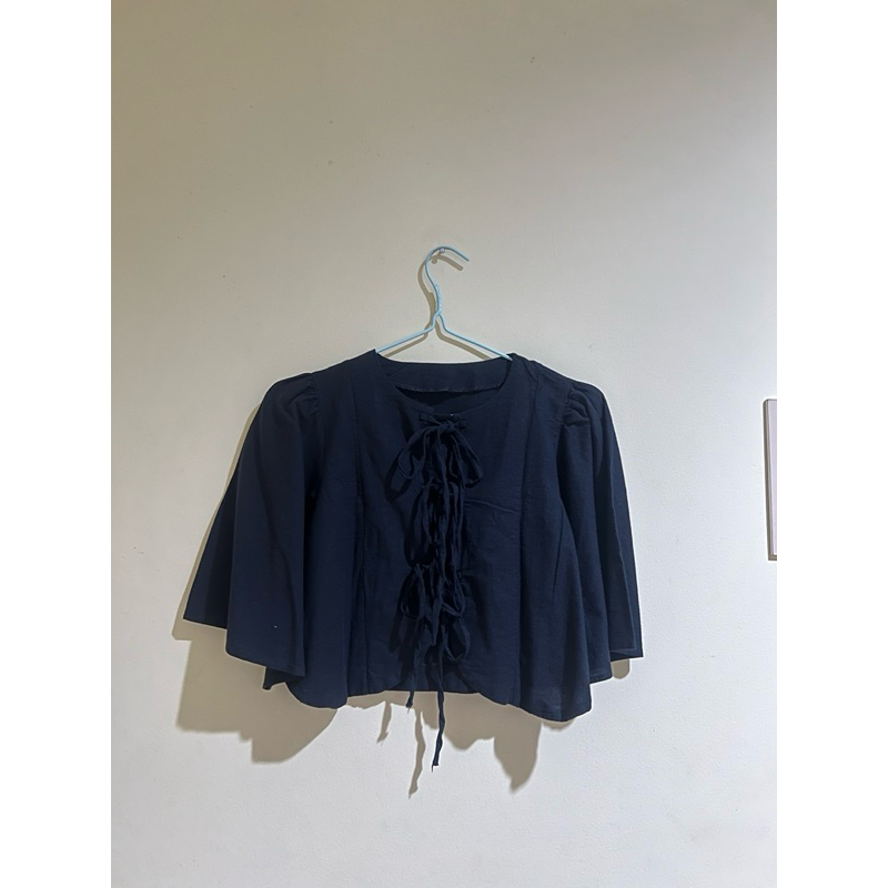 [preloved] outer blouse tali pita hitam crop
